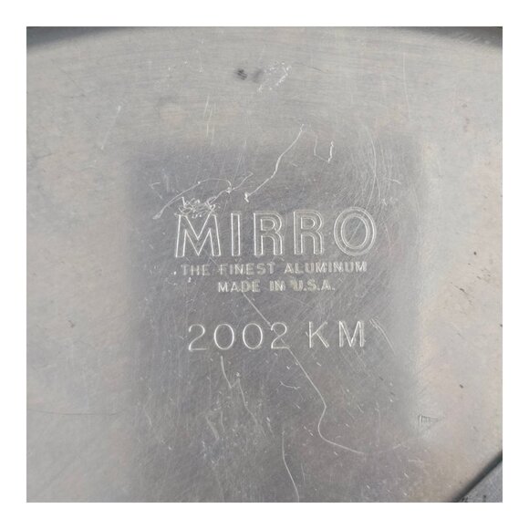 Vintage MIRRO Aluminum Cake Carrier Saver #2002KM w/ Locking Lid & Handle - Picture 9 of 10